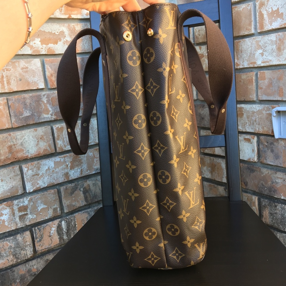 SOLD Louis Vuitton tote bag - Picture 4 of 8